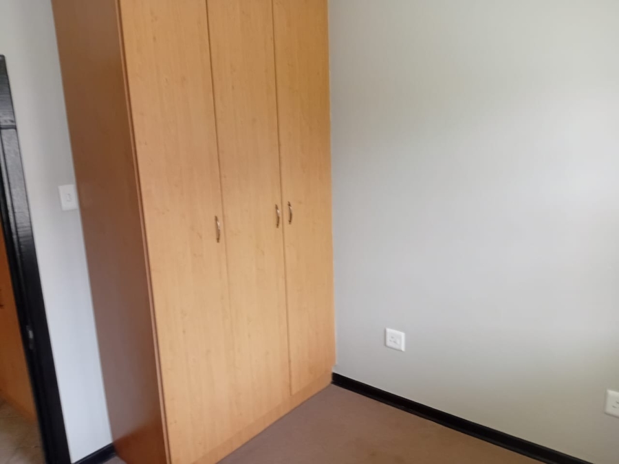 1 Bedroom Property for Sale in Braelyn Eastern Cape